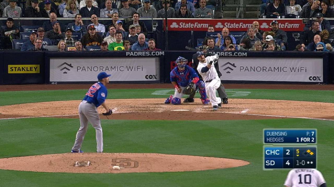 Hedges' 4 RBIs puts Cubs under .500