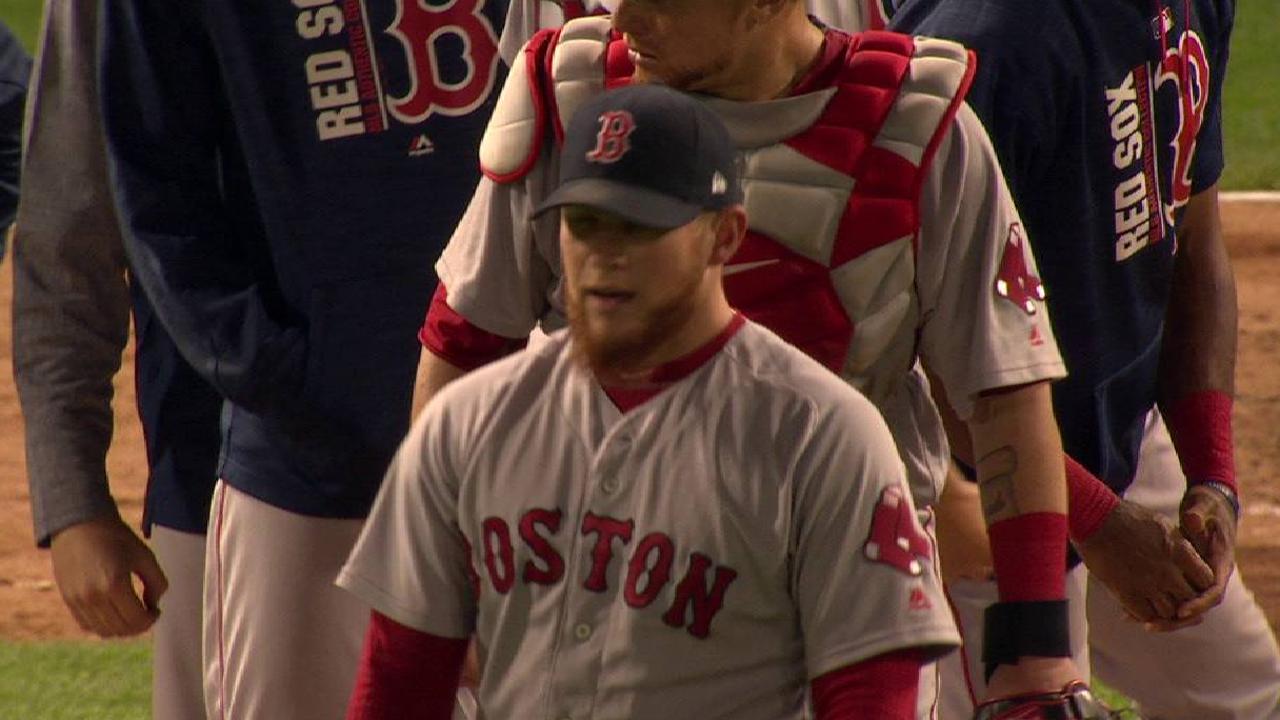 Kimbrel notches the save
