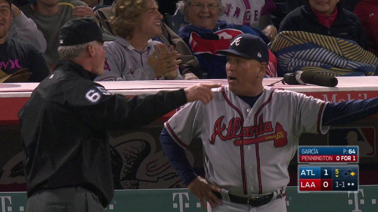 Snitker gets ejected