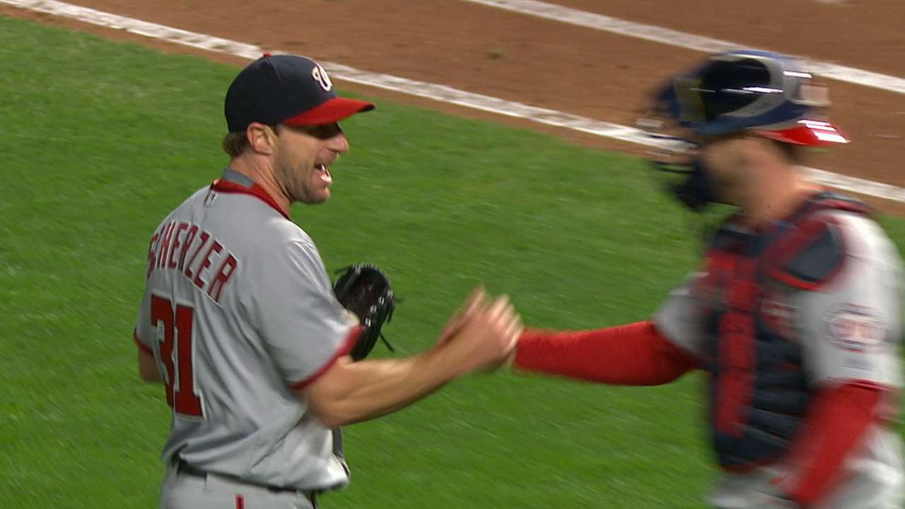 Scherzer tosses complete game