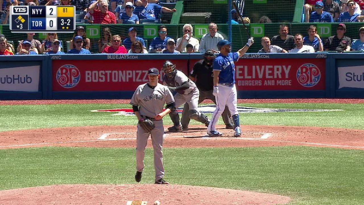 Montgomery escapes a jam