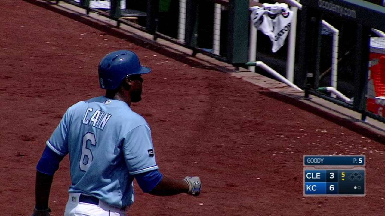 Reales le caen a Carlos Carrasco y aplastan a los Indios