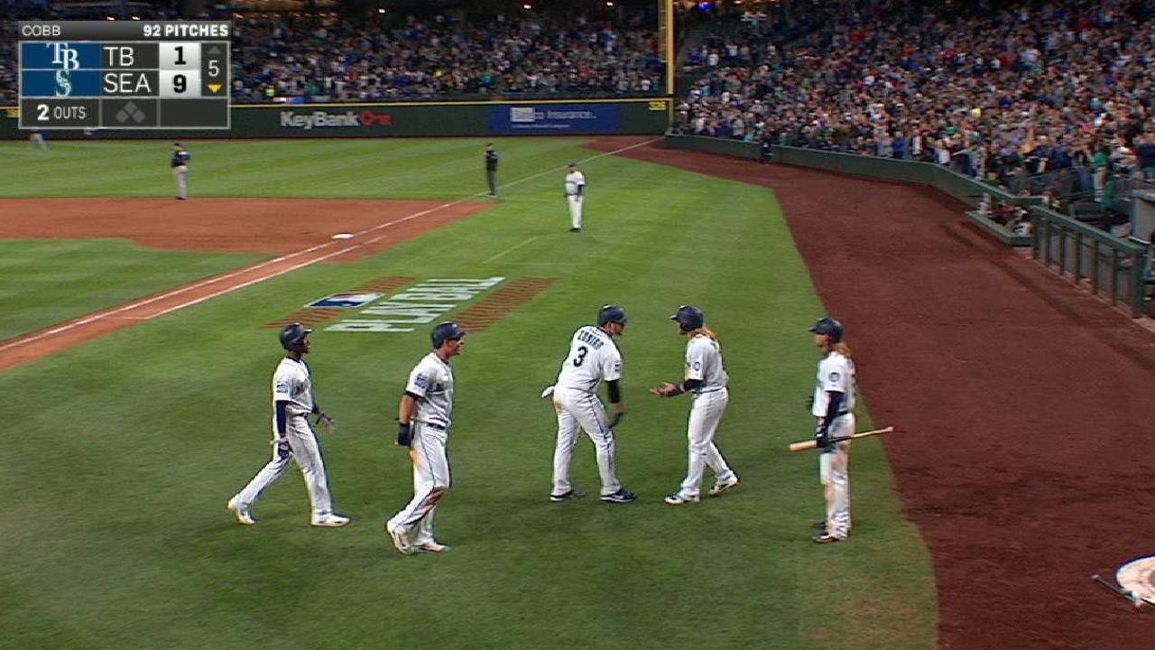 Marineros ganan ante Rays con grand slam de Zunino