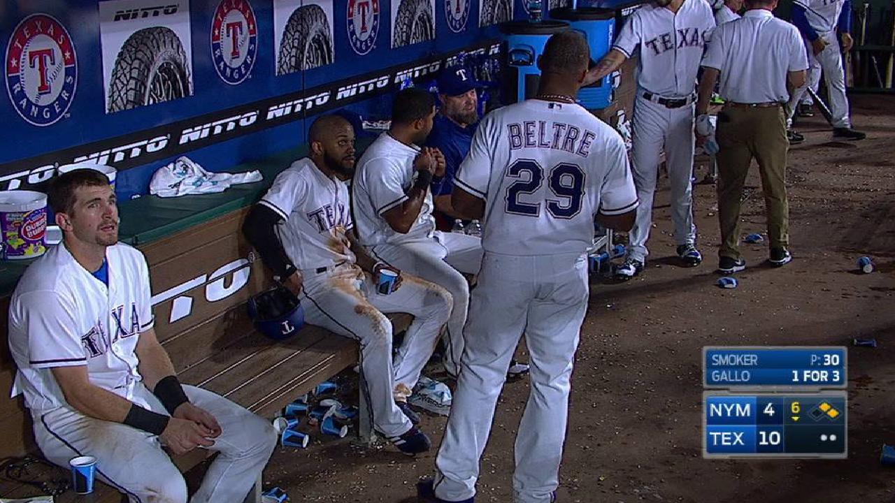 Adrián Beltré fuera del lineup de Rangers por esguince en el tobillo izquierdo