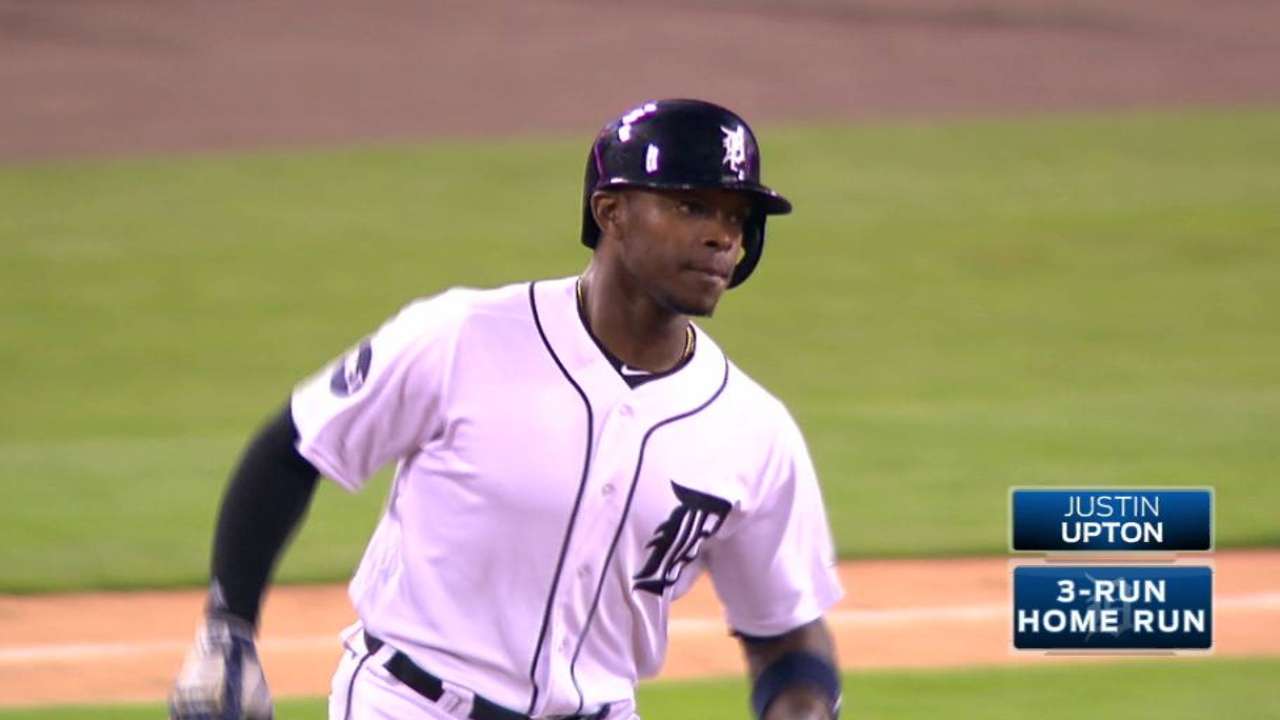 Upton's three-run homer to left