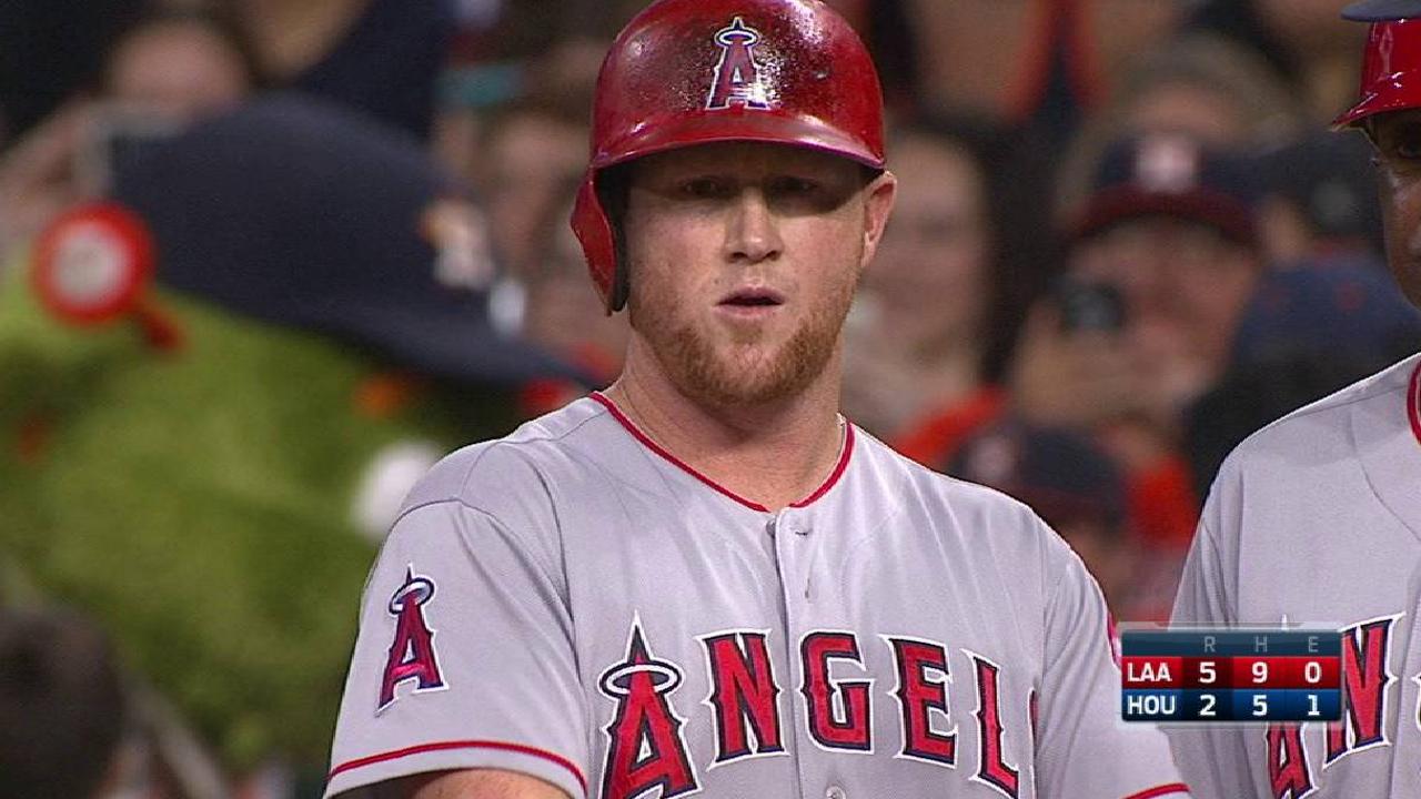 Calhoun sparks offense as Angels slow 'Stros