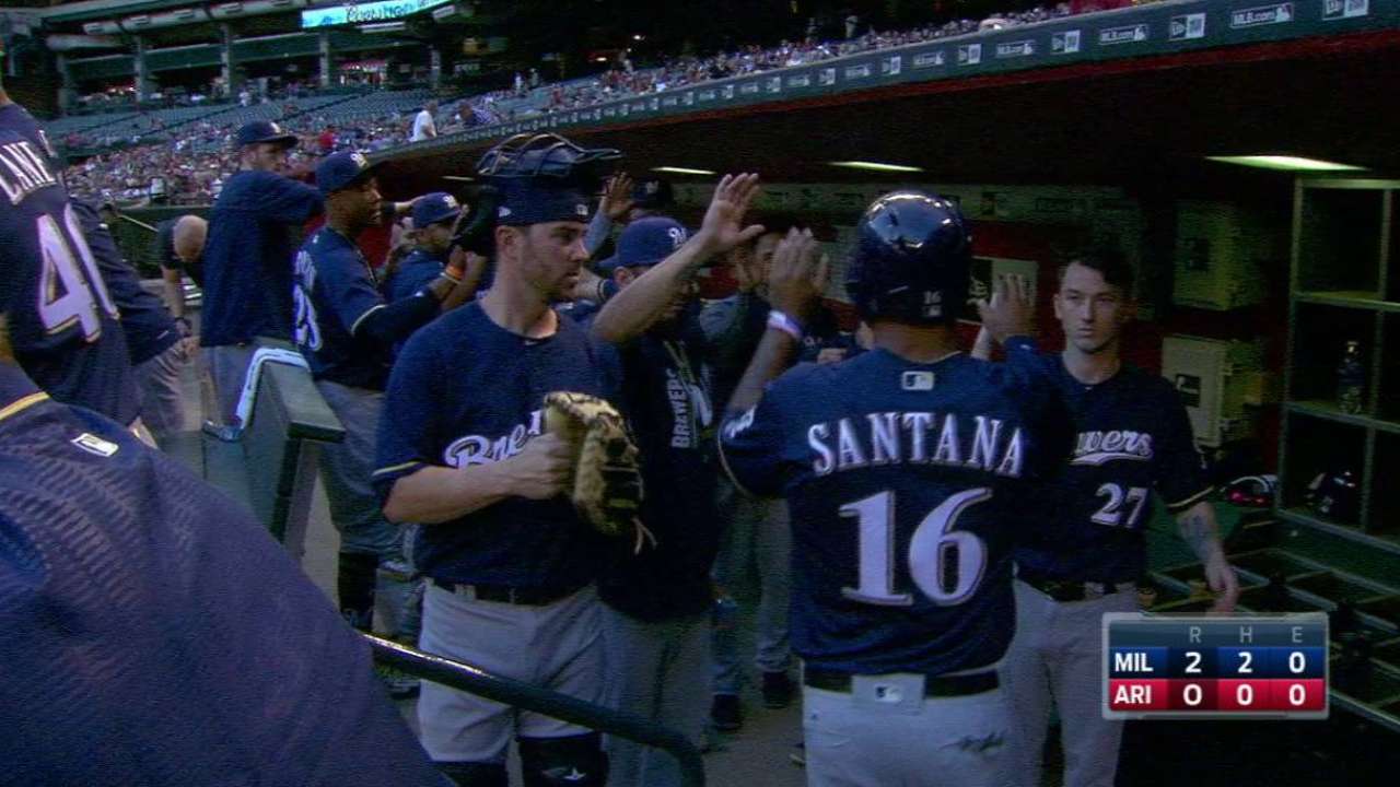 Cerveceros frenan a D-backs detrás de Manny Piña, Orlando Arcia