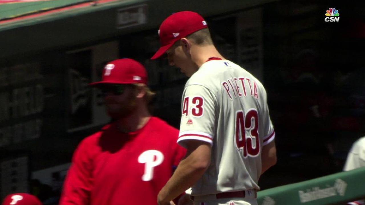 Phils muster just 4 hits in loss to Cards