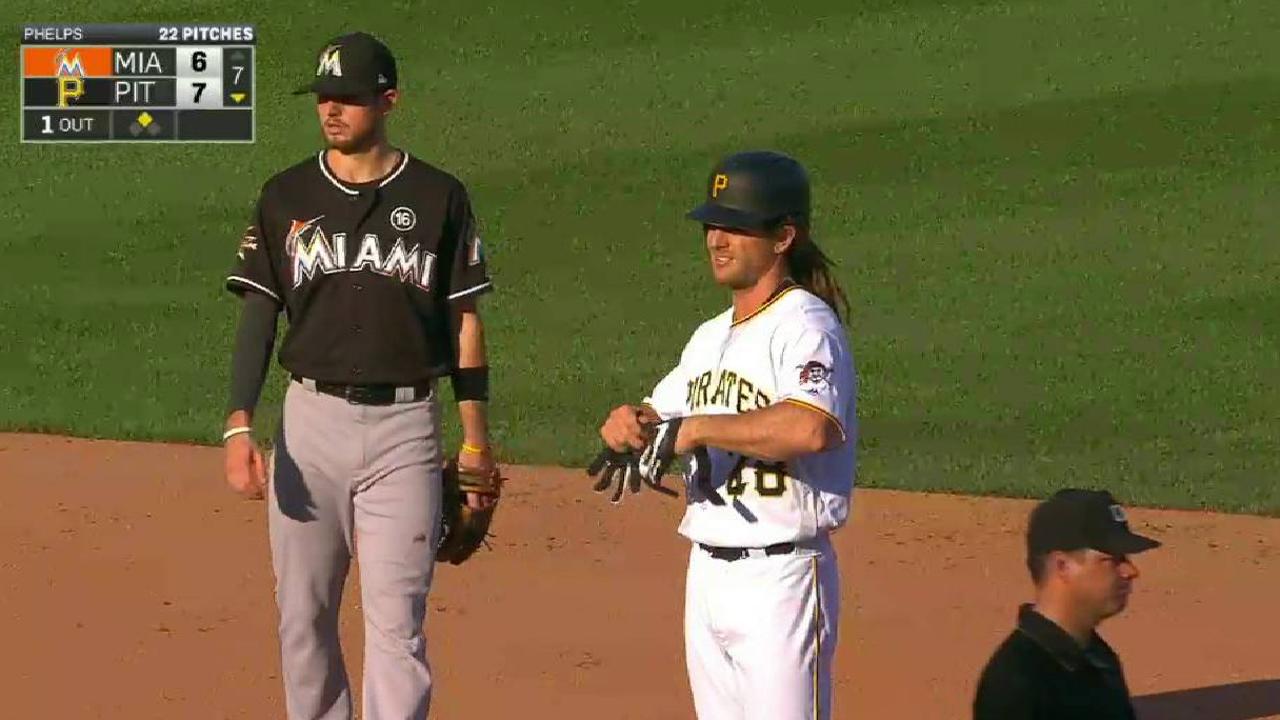 Piratas vinieron de atrás y vencieron a Marlins