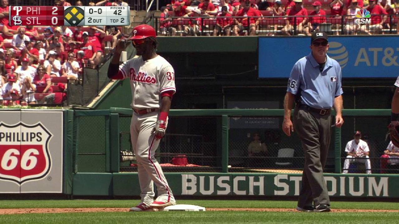 Nola battles, but Phillies fall short vs. Cards