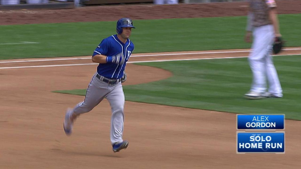 Gordon's solo home run