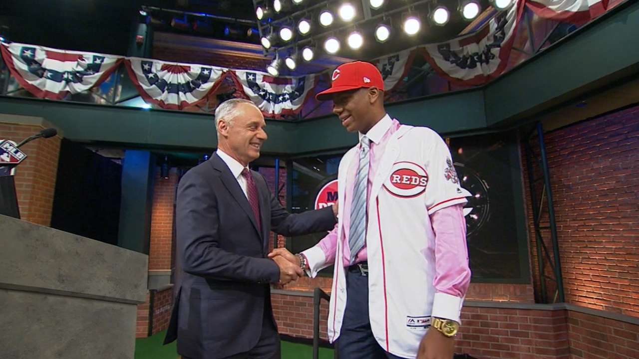 Reds take star HS RHP Greene at No. 2