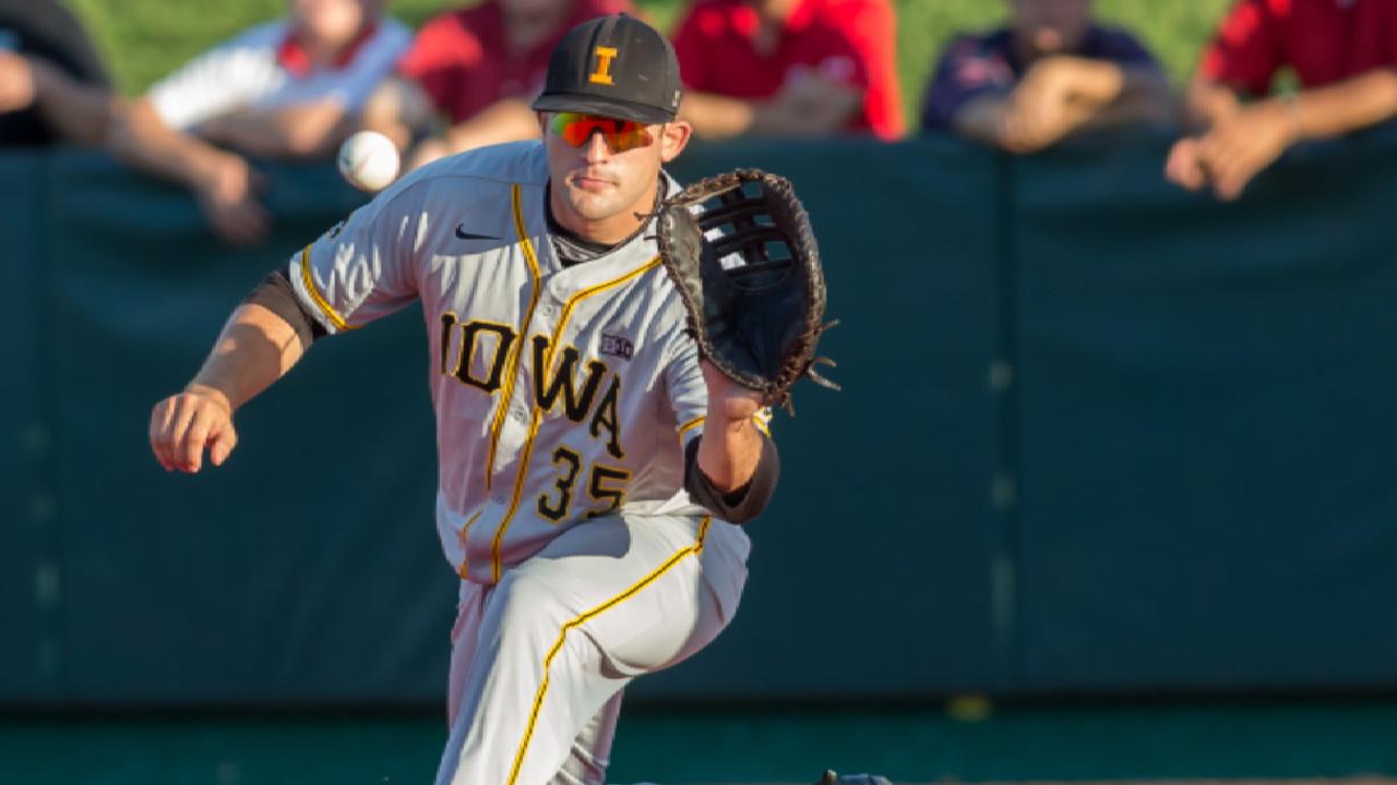 Astros draft 1B Adams No. 181