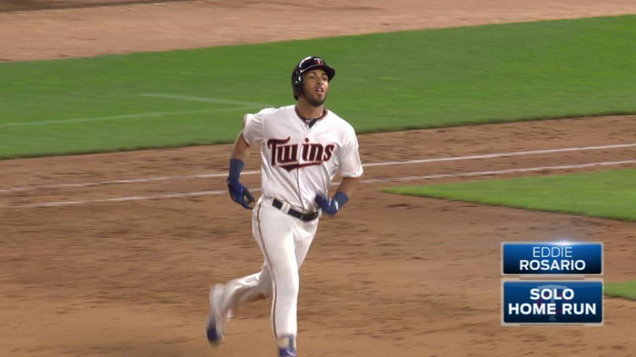 Eddie Rosario lideró paliza de Mellizos sobre Marineros con tres jonrones