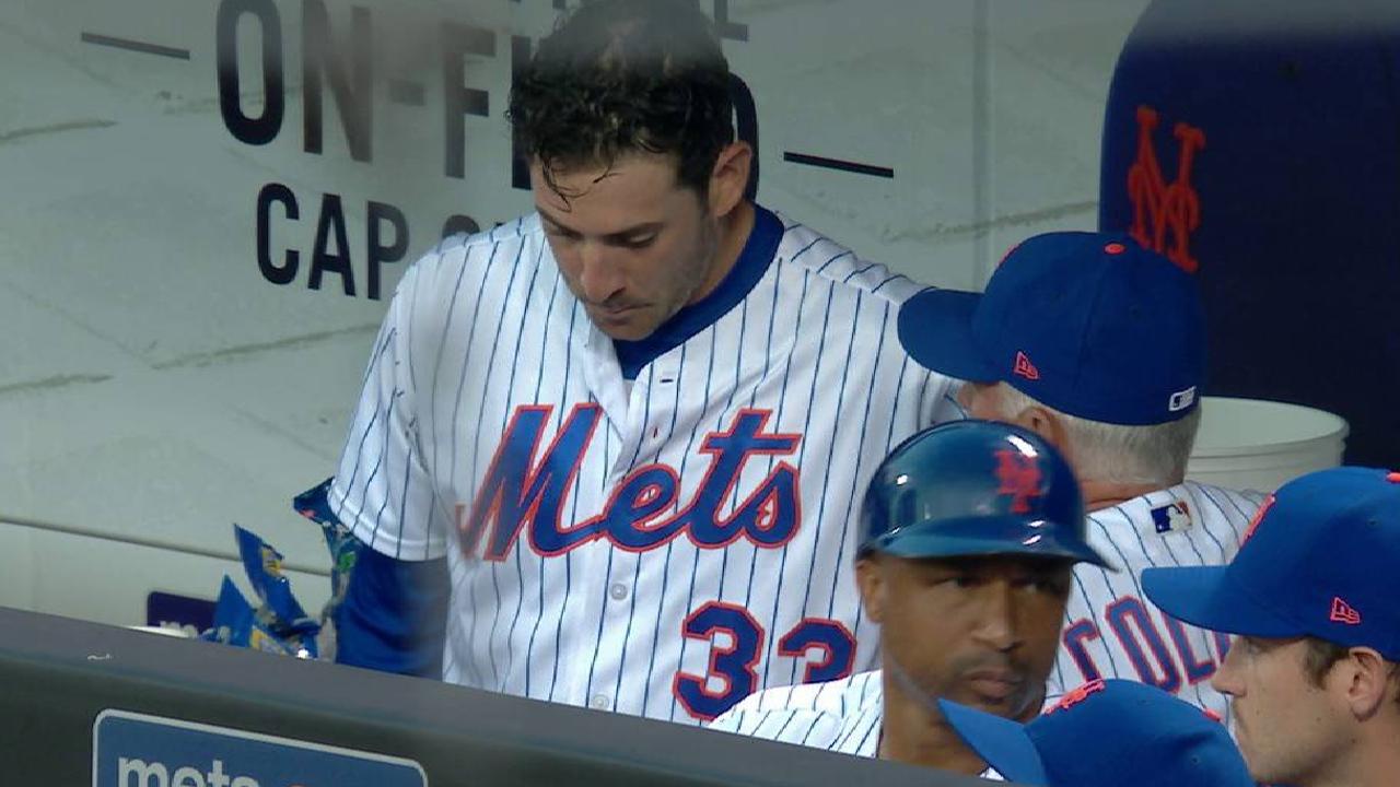 Harvey, Collins talk in dugout