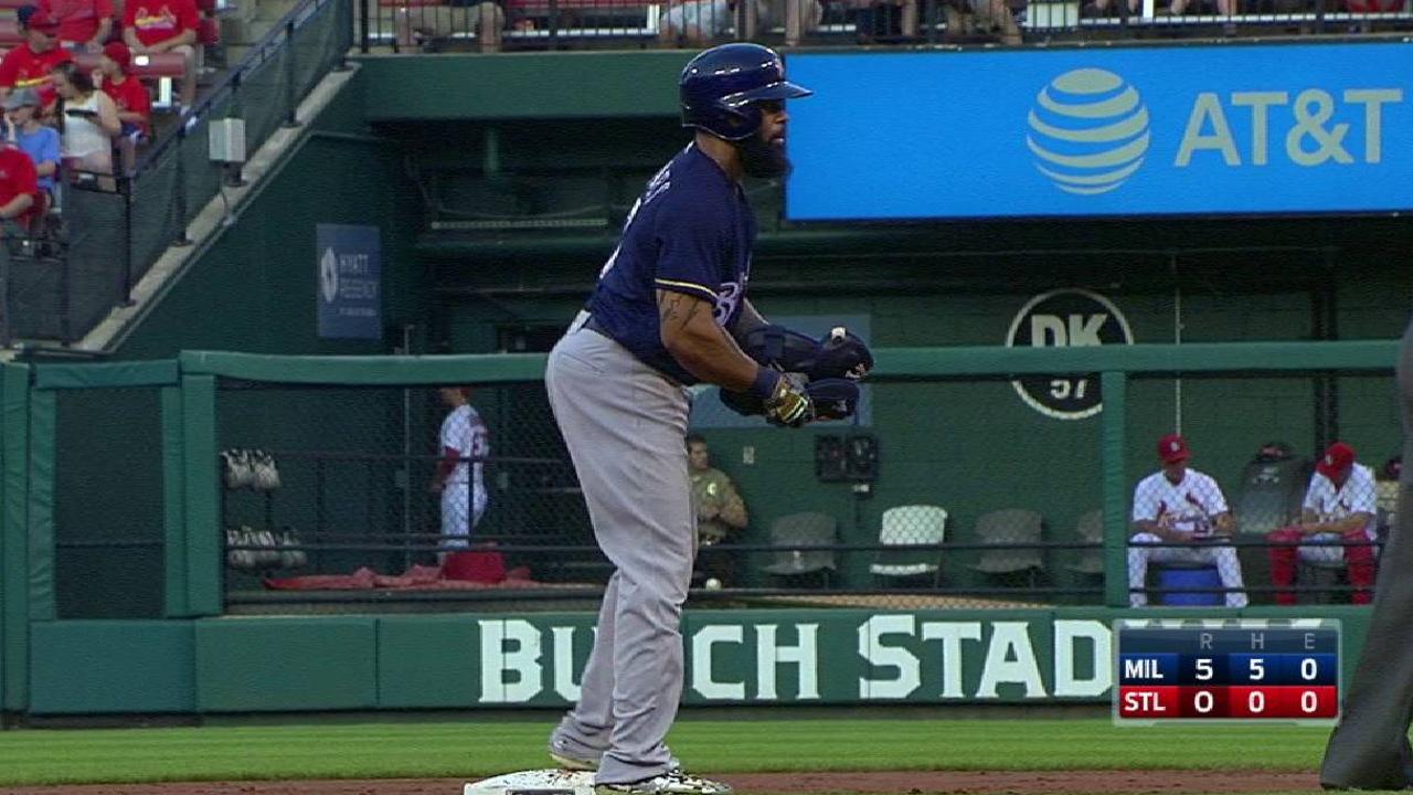 Thames' RBI double