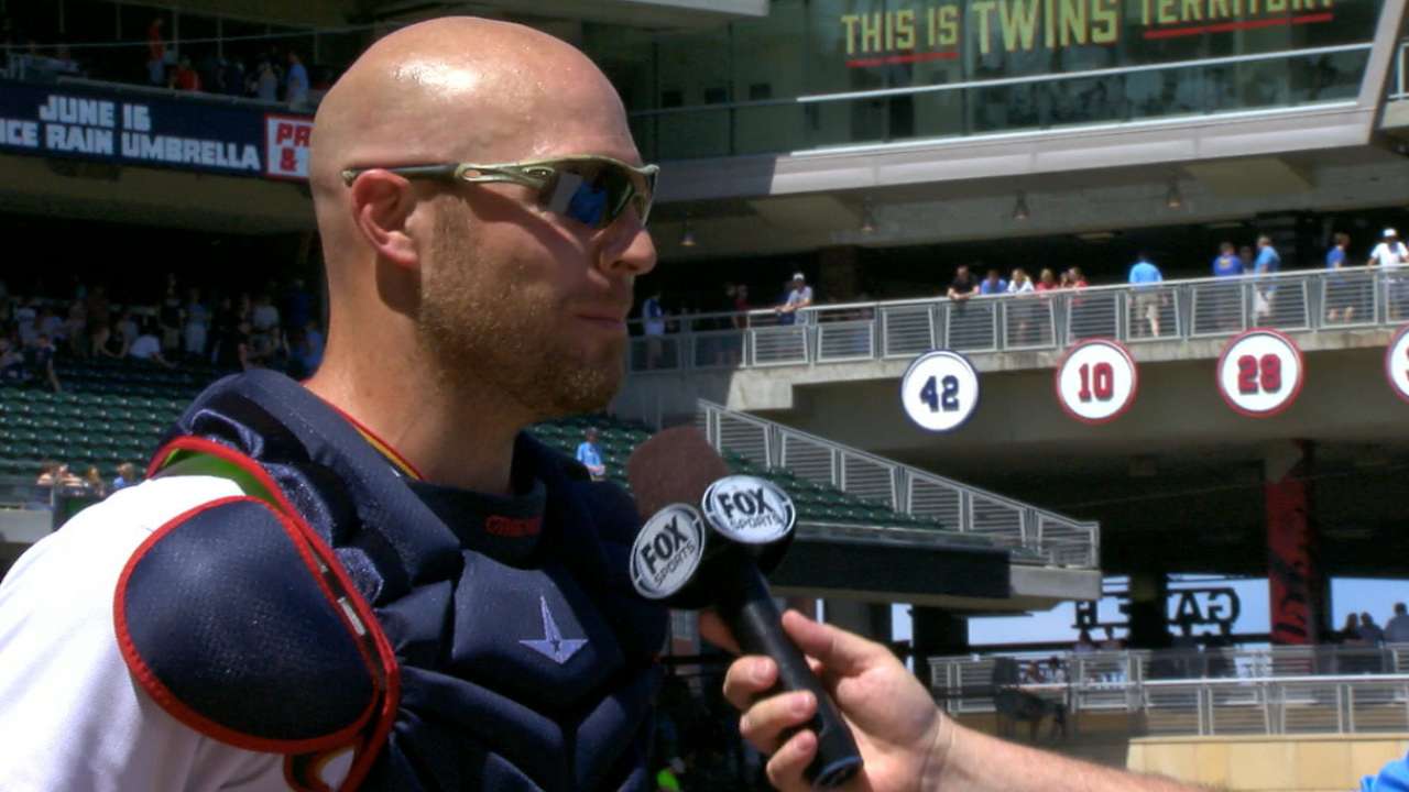 Gimenez on two-homer day