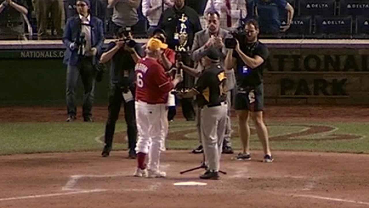Dems give trophy to Republicans