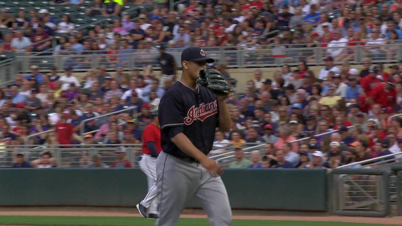 Carrasco strikes out Mauer