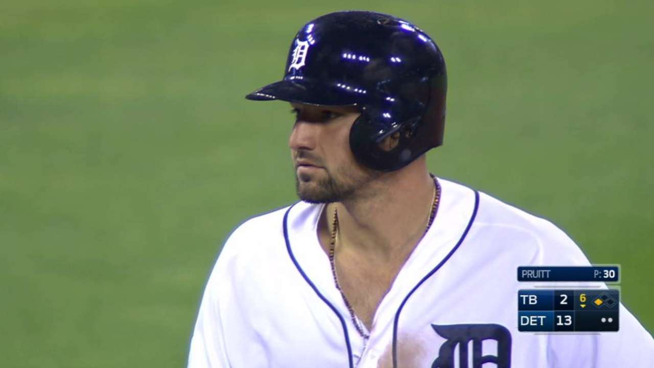 Nick Castellanos produce 4 carreras y da triunfo a Tigres sobre Rays