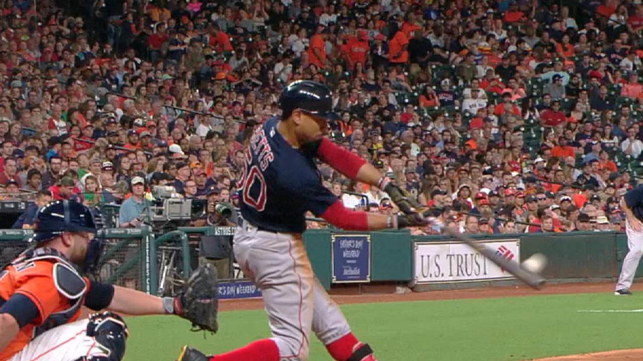 Betts' go-ahead homer
