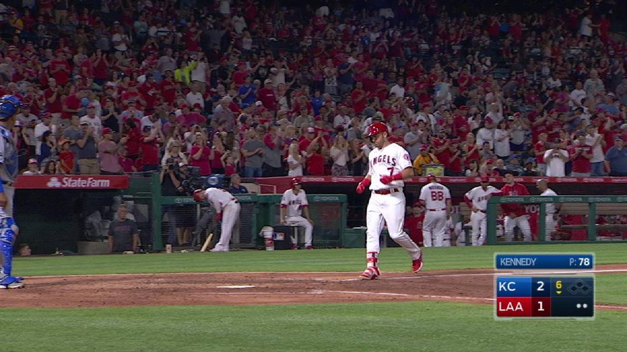 Pennington's solo swat