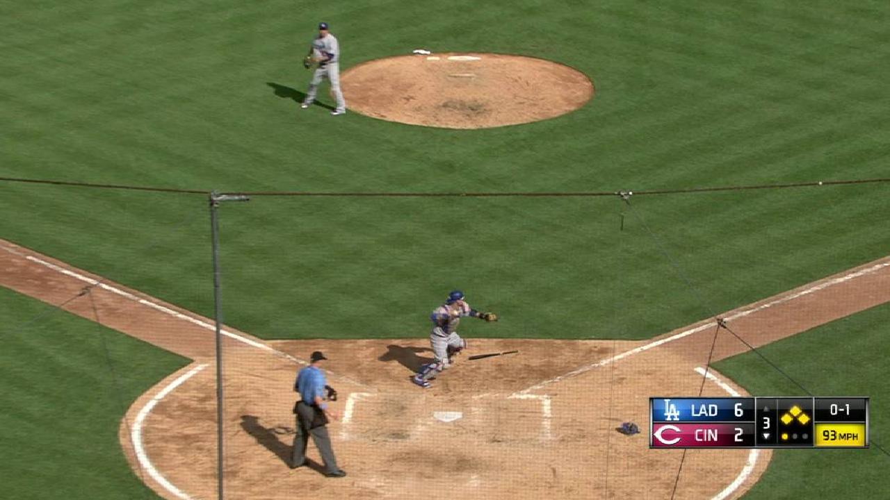 Ryu escapes a bases-loaded jam