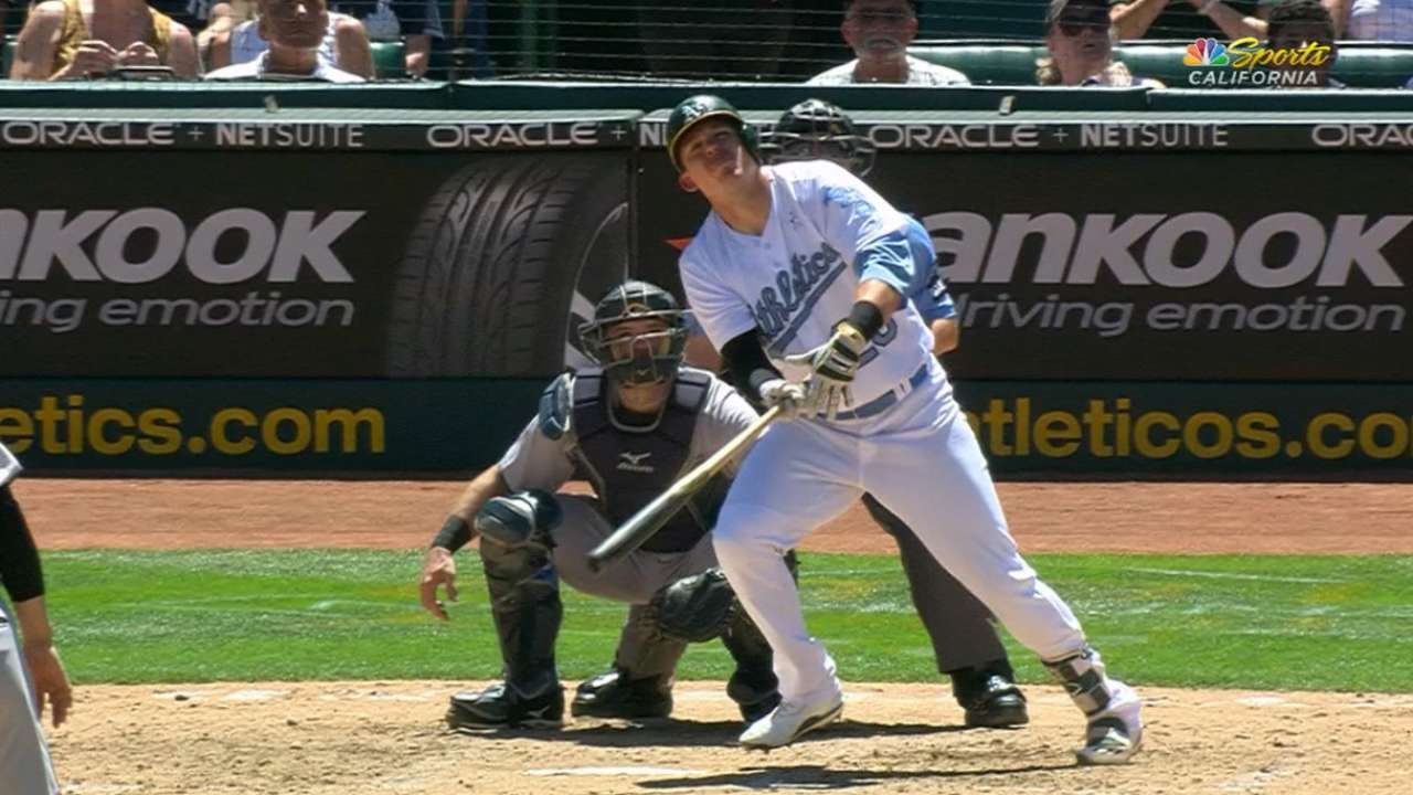Healy has 3rd multihomer game this month