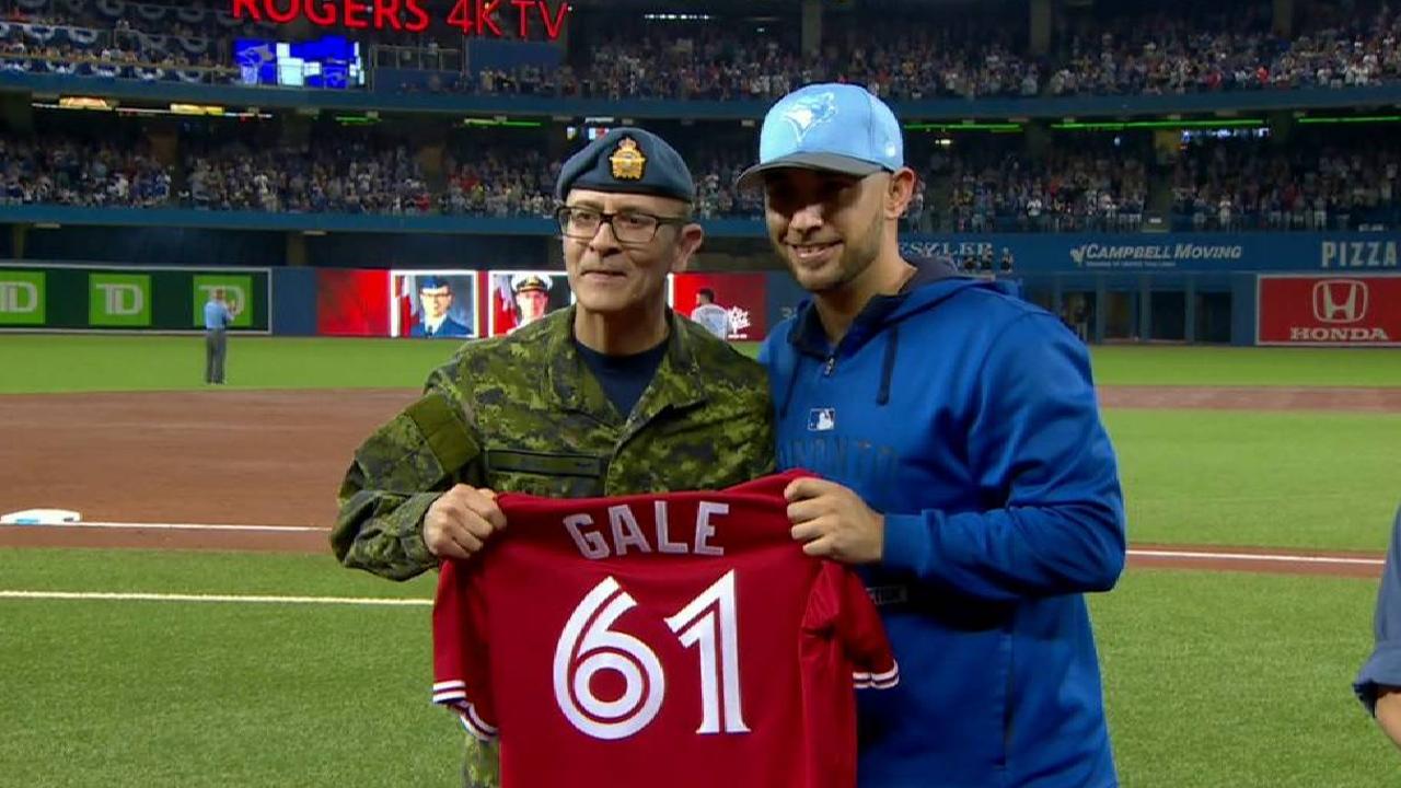 Blue Jays salute fathers