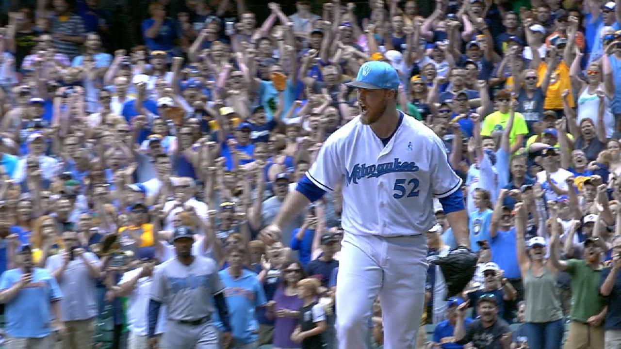 Nelson picks up 'pen by going the distance