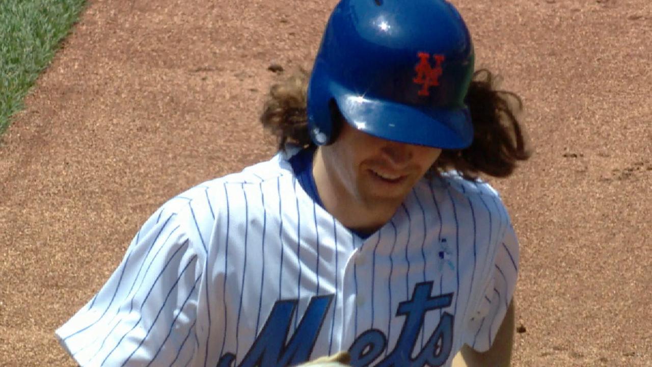 Must C: deGrom's first career HR