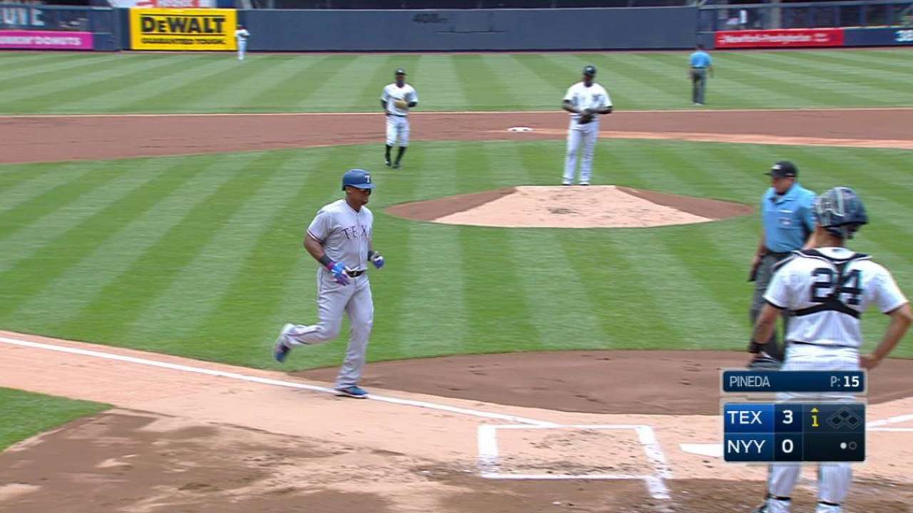Rangers se imponen a Yankees con ataque tempranero