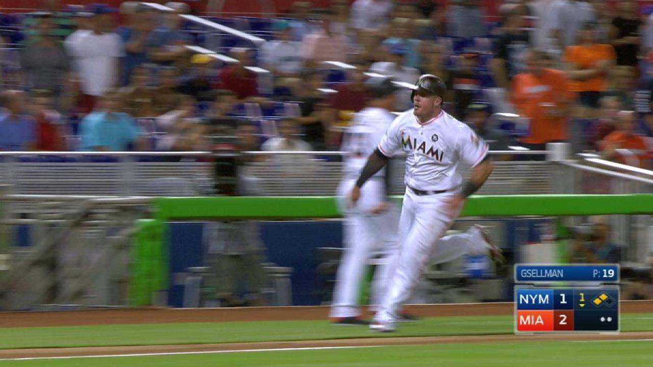 Prado's RBI double