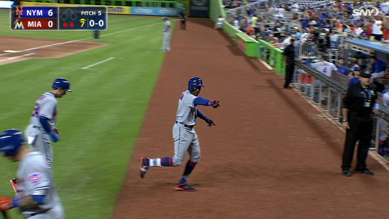 Granderson's two-run homer