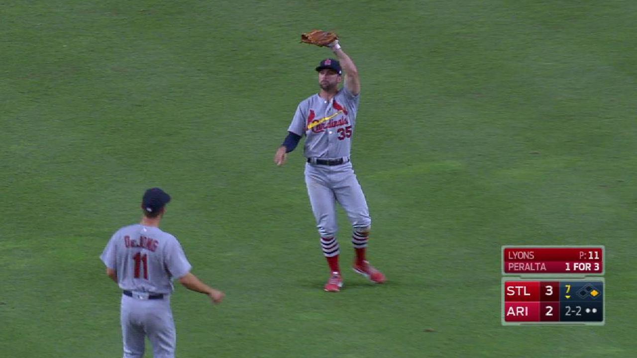 Lyons retires Peralta