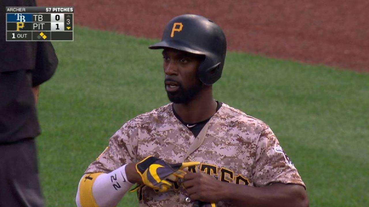 McCutchen's RBI single