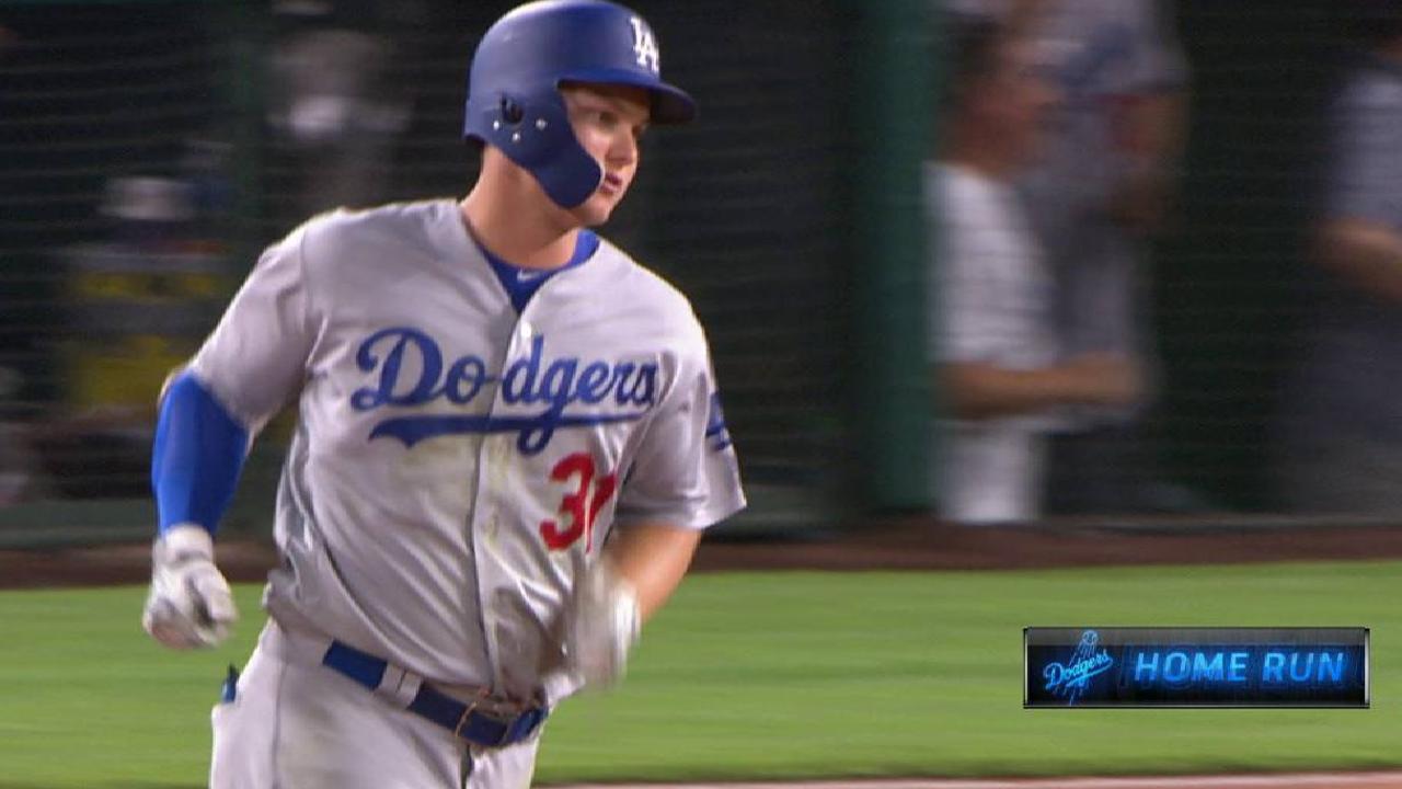 Pederson's three-run jack