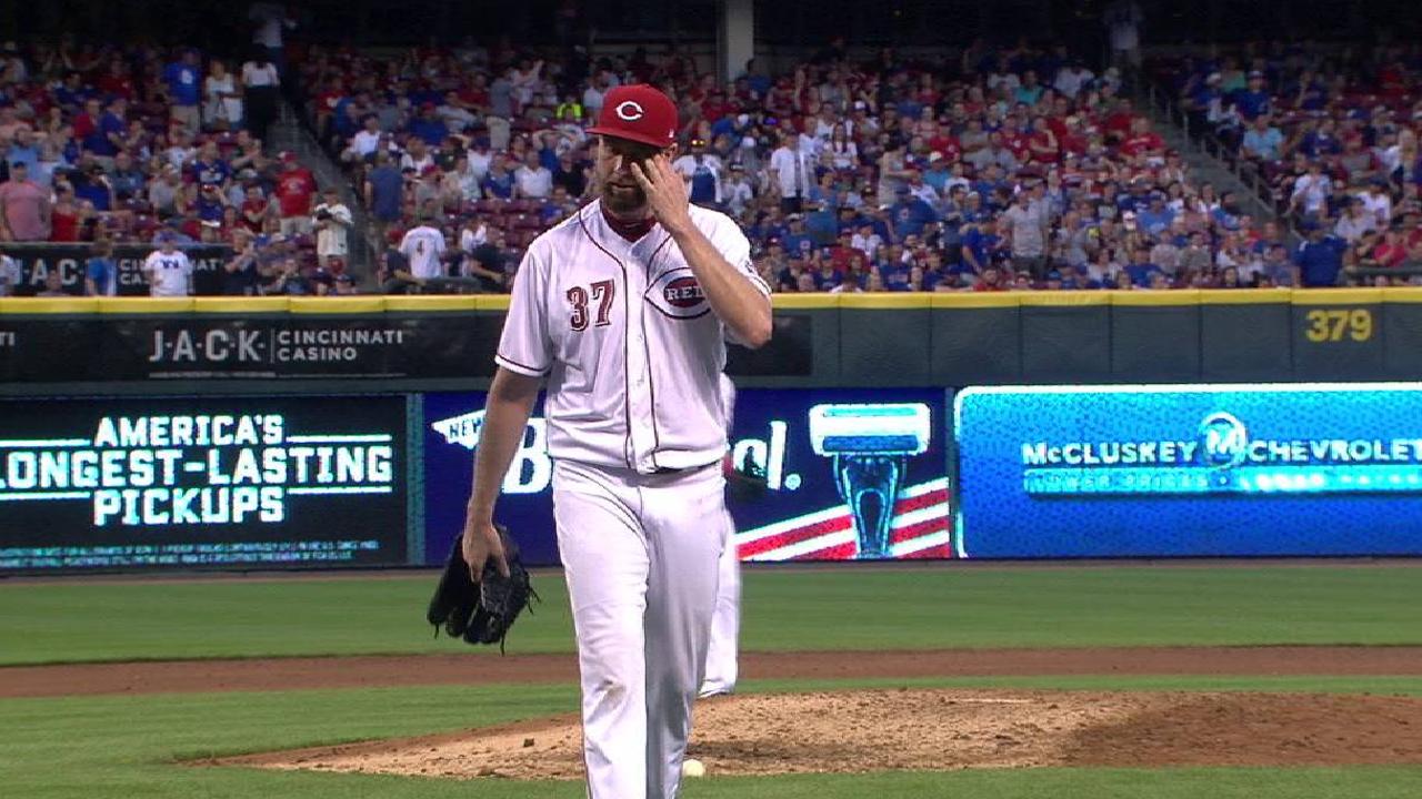 Feldman eludes trouble in 6th