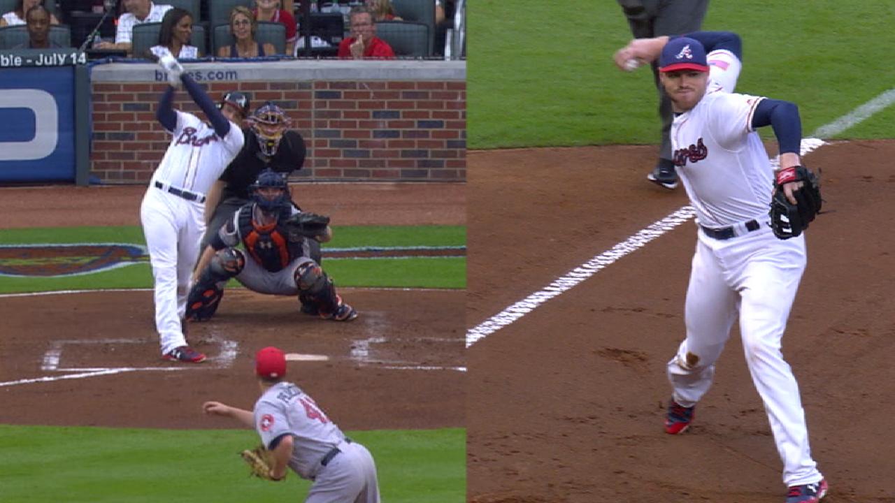 Freeman back from DL, makes move to 3B