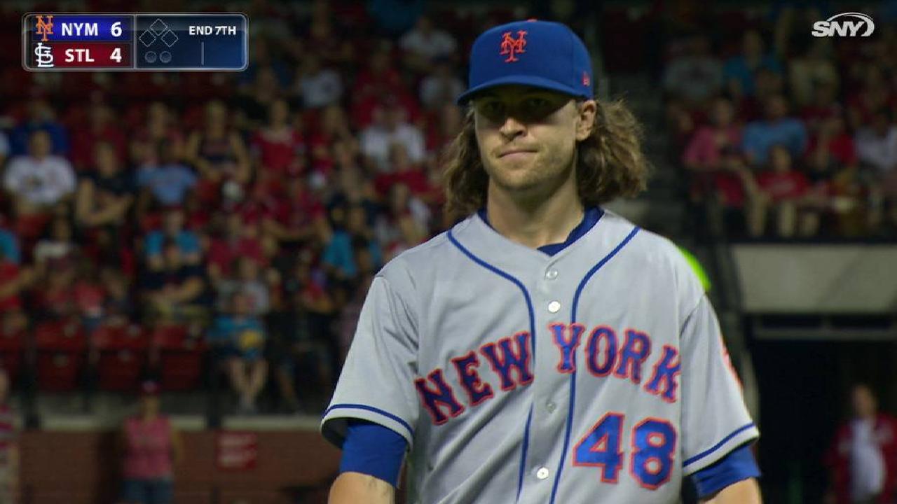 deGrom weathers Cards' HR storm for win