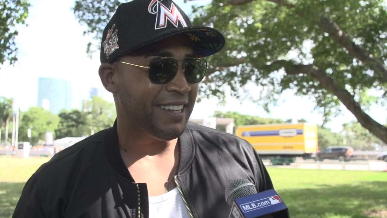 Don Omar on MLB All-Star Zumba