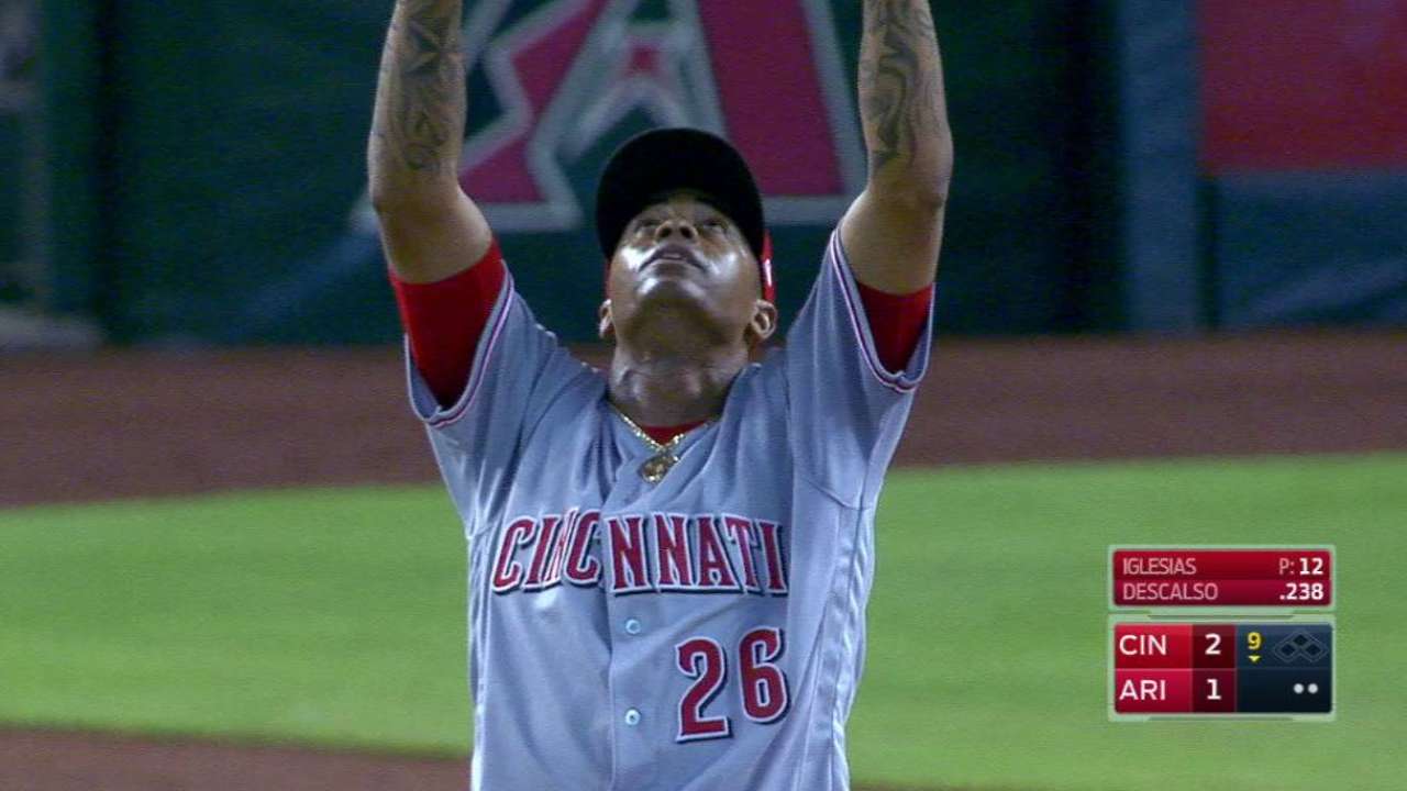 Homer Bailey y los Rojos sometieron a los D-backs