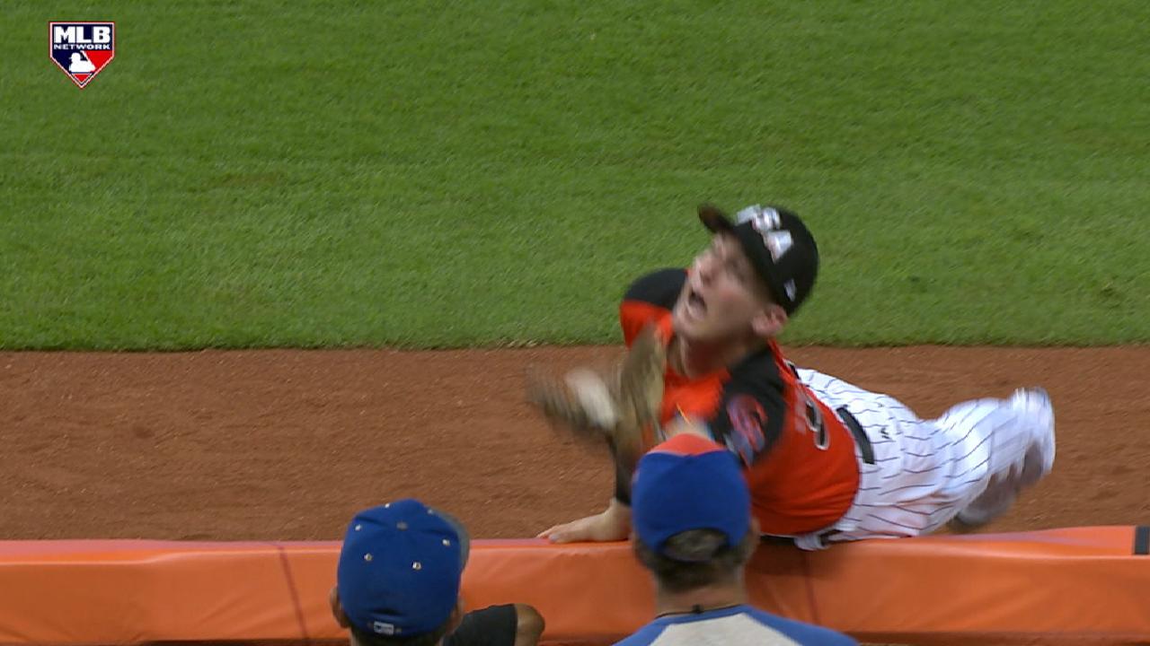 McMahon's tremendous catch