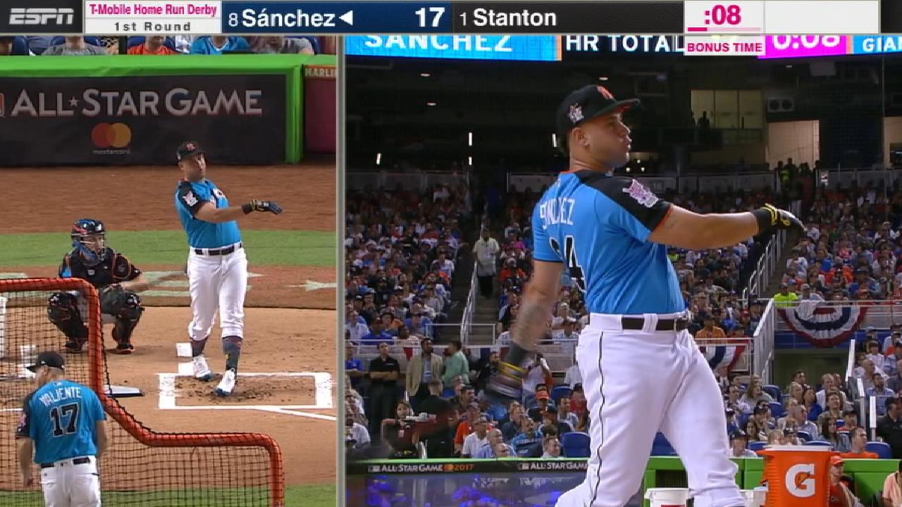 Sanchez's final homer in Round 1