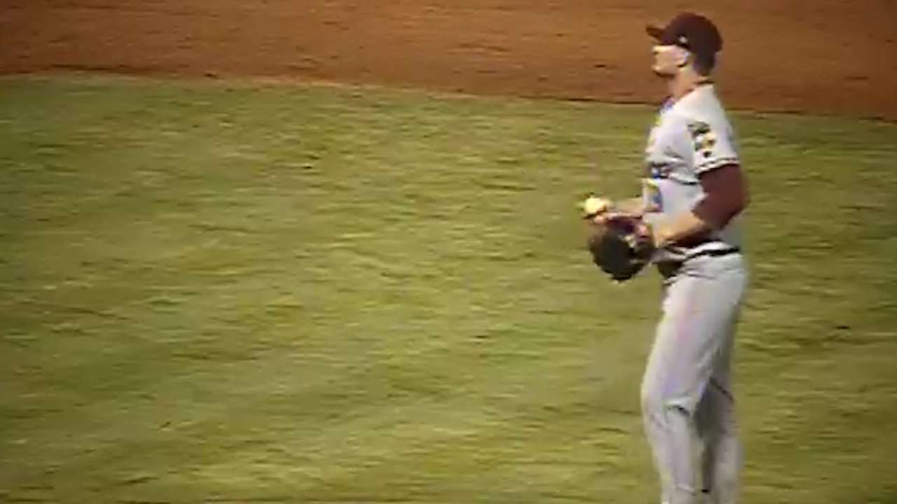 Prospect Sadzeck to remain in relief role