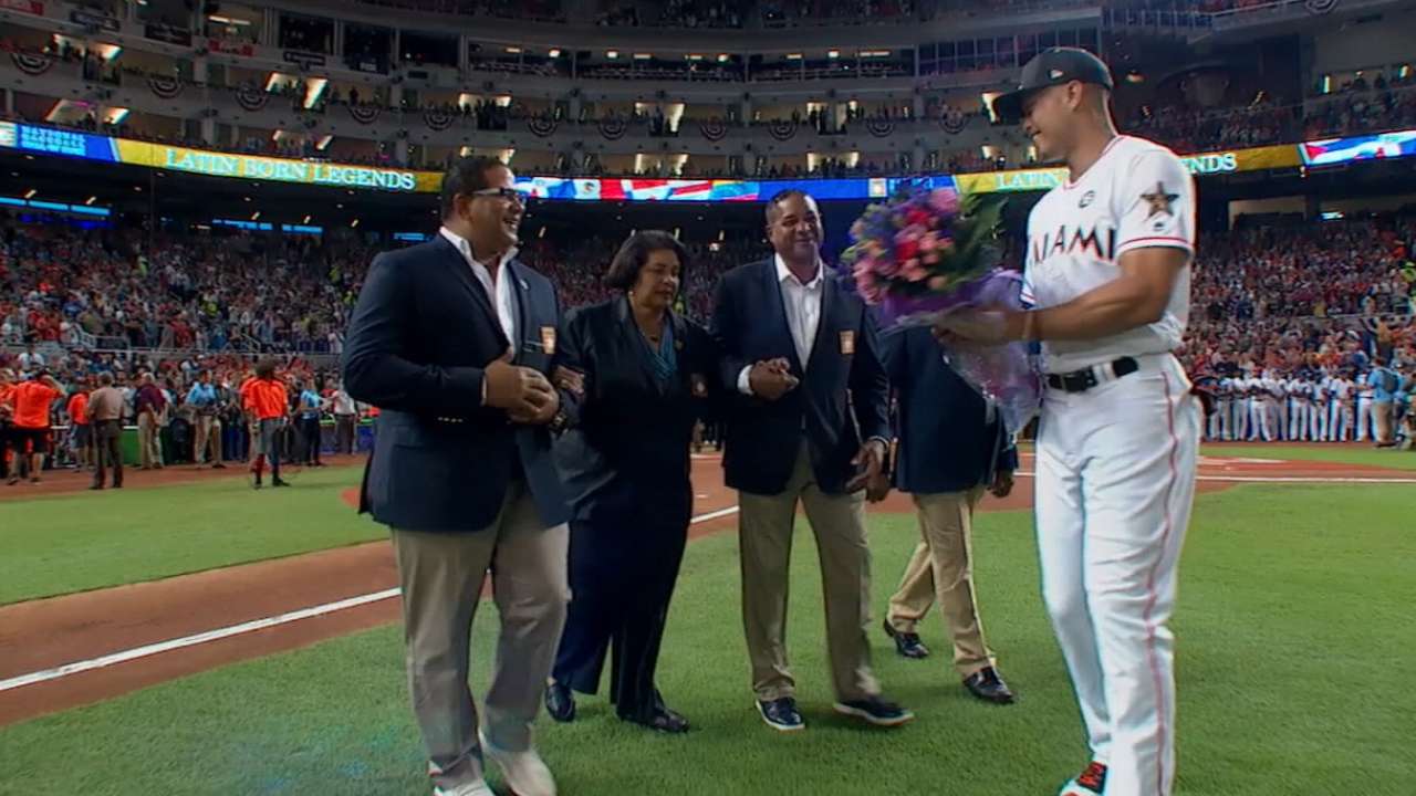 Latin-American players honored before ASG
