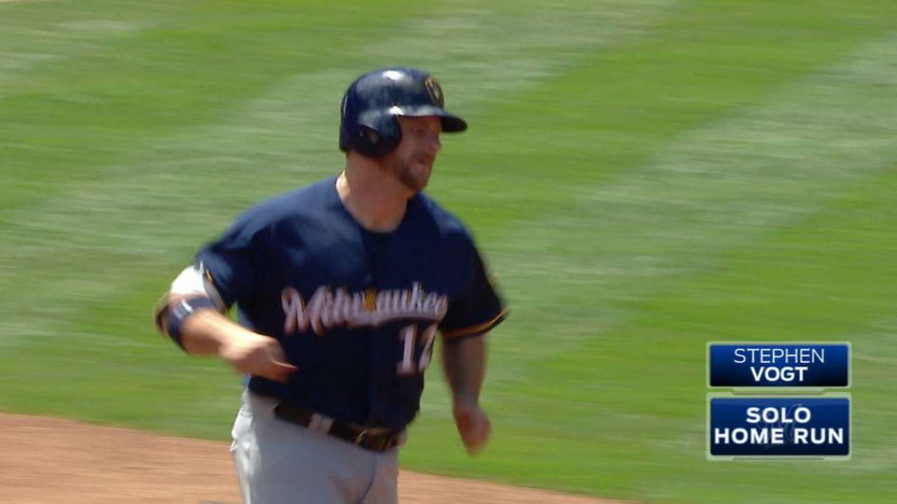 Vogt's solo homer