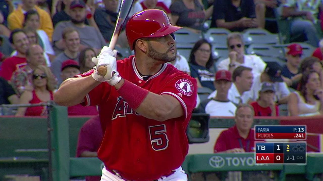Angels fall to Rays in 10 in Trout's return