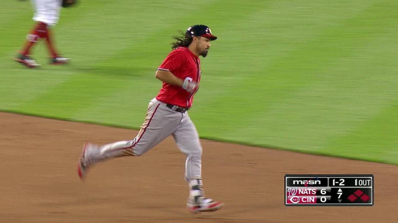 Rendon's revenge: 3B hits a slam, 2-run shot