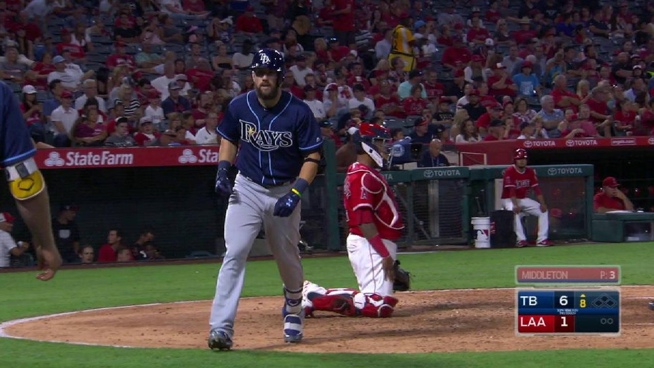 Souza Jr.'s solo home run